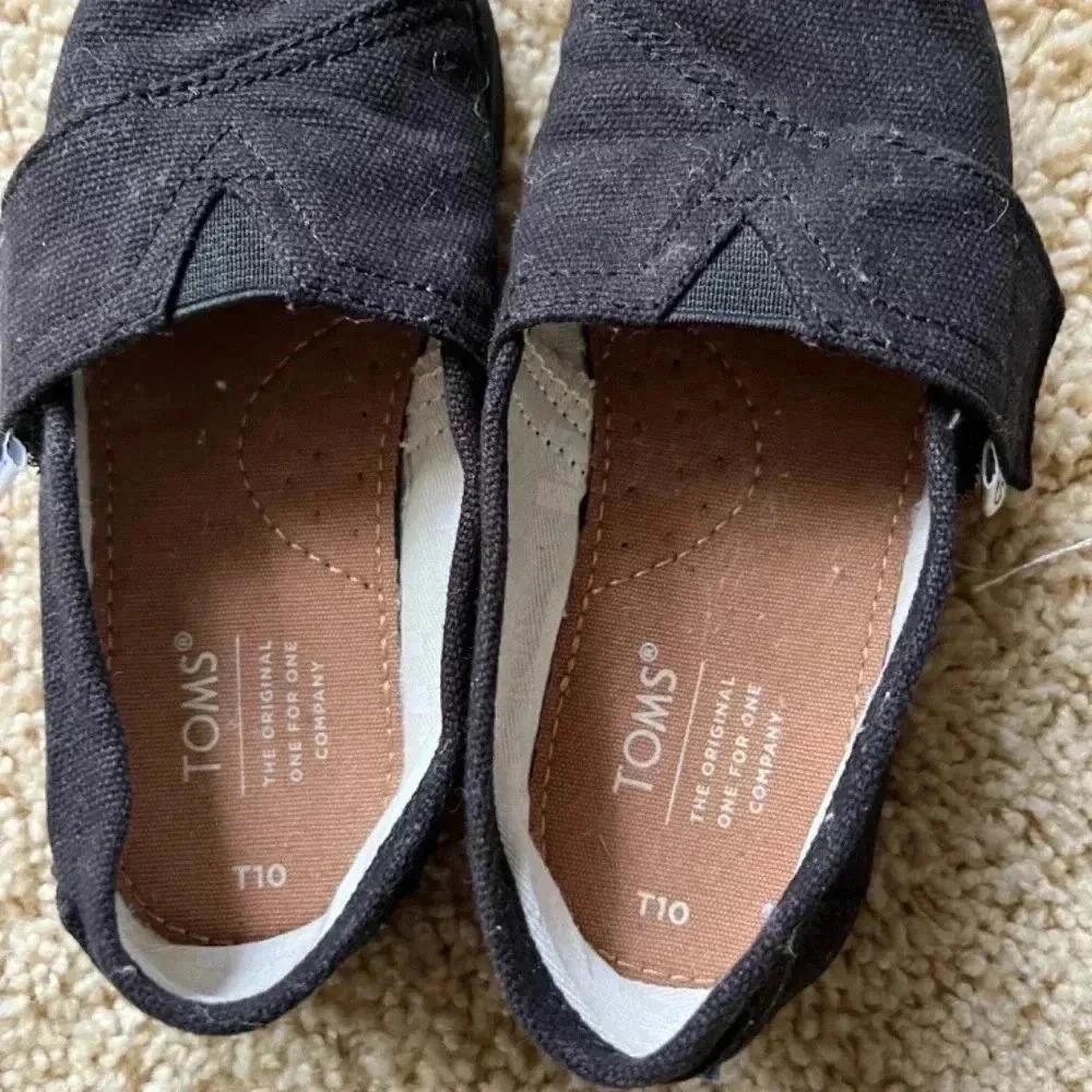 Toms Tiny Alpargata Canvas Shoes Toddler Size - Picture 2 of 5